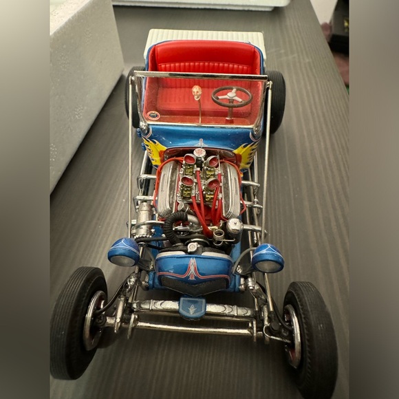 Danbury MINT 1 24 1922 T Bucket Kookie's Kar Convertible - Picture 2 of 6
